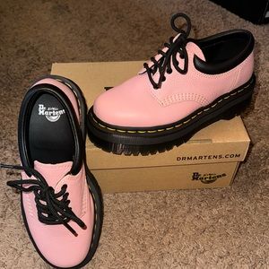 Dr. Martens 8053 QUAD PEACH BEIGE PLATFORM CASUAL SHOES